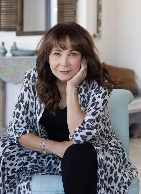 אלי כהן · המרכז לפתרונות שיער | פאות | תוספות | דלילות שיער | 100% שיער טבעי