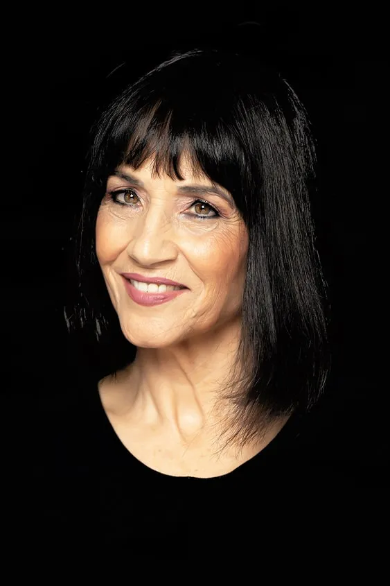 אלי כהן · המרכז לפתרונות שיער | פאות | תוספות | דלילות שיער | 100% שיער טבעי