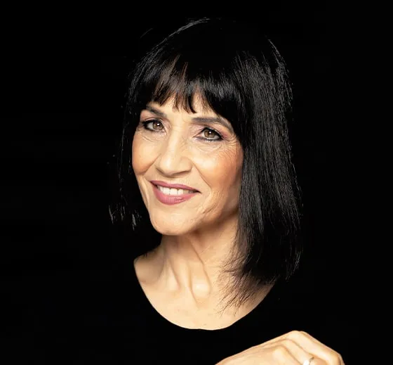 אלי כהן · המרכז לפתרונות שיער | פאות | תוספות | דלילות שיער | 100% שיער טבעי